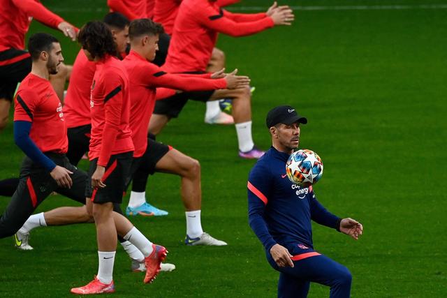 小平头啤酒肚！卢卡库本赛季意甲11场独造9球